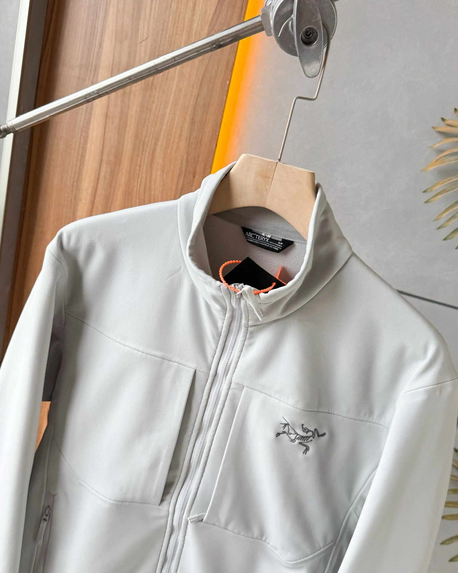 wg.luxury- 1r3t5ryx GAMMA MX JACKET embroidery 3colour item:E-F524I1006-3